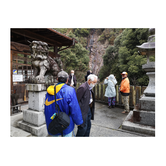 妹背の滝（雌滝）